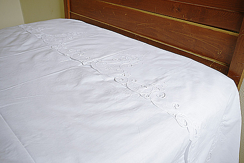 Twin Size Top Sheet. Imperial Embroidered. 66" x 90"